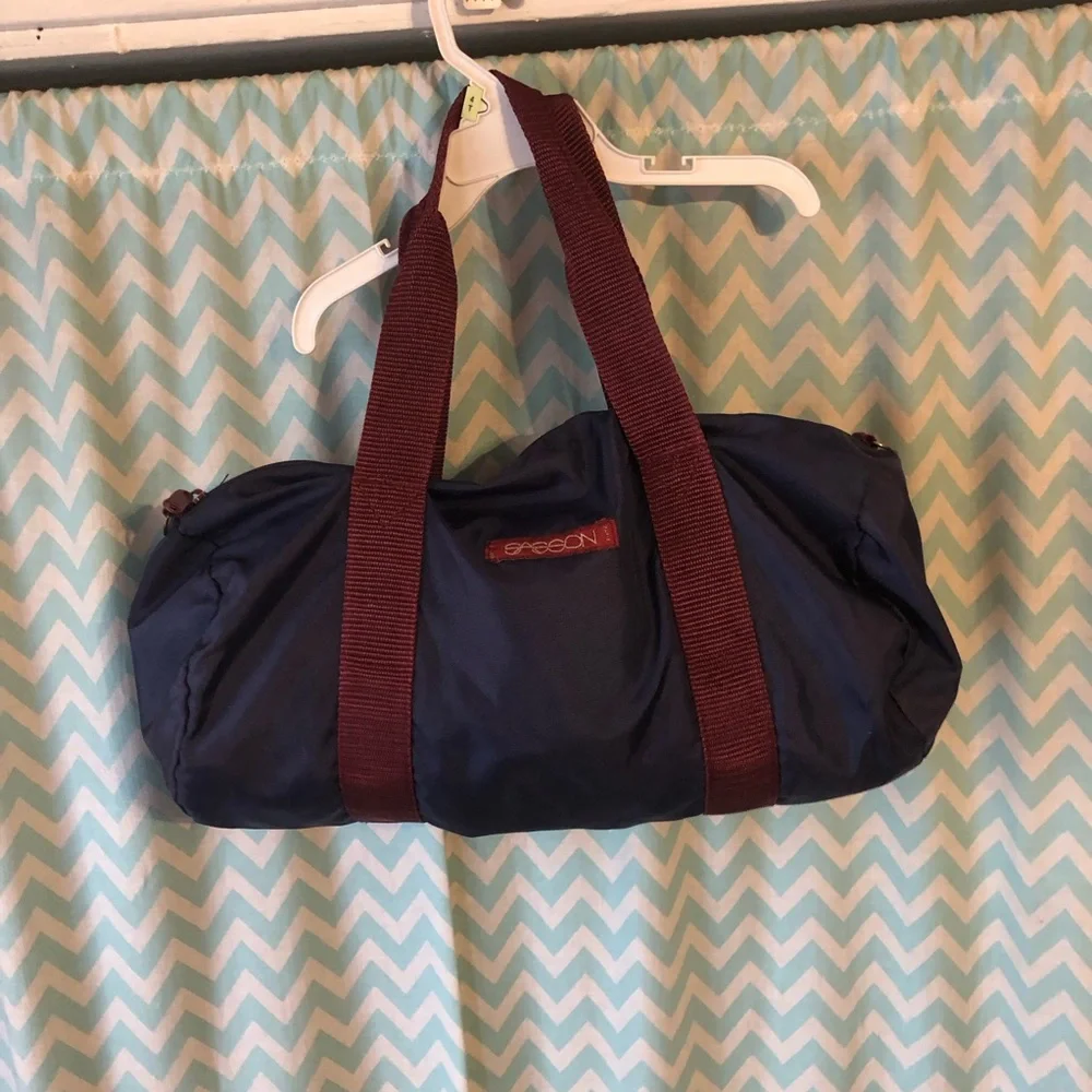 Vintage Sasson nylon travel duffel bag